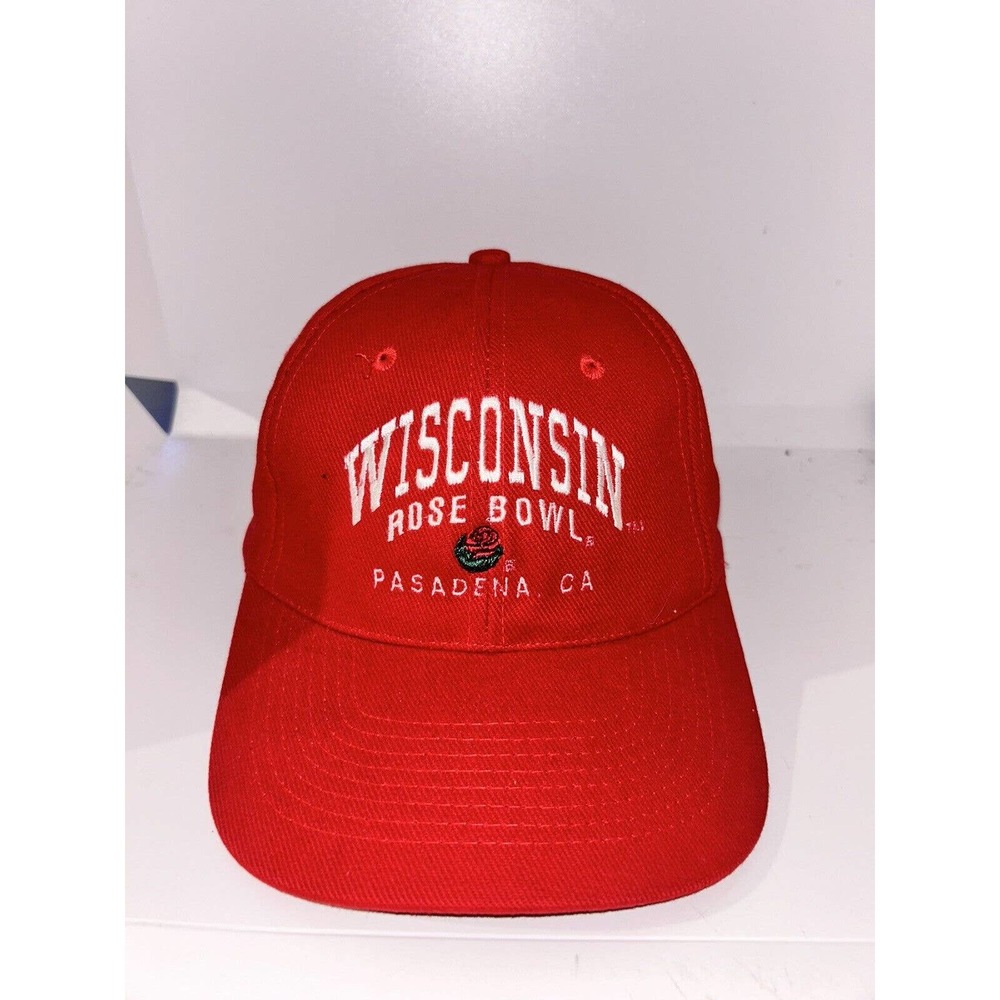 Wisconsin Badgers Vintage Red Hat Rose Bowl Football Snapback Cap KC 90s USA